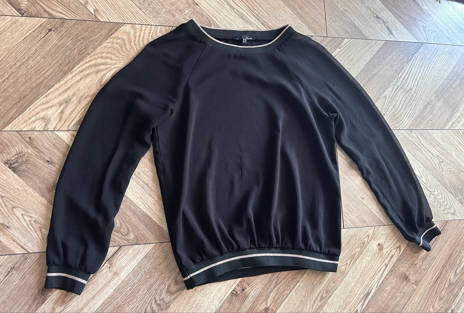 Black fluid top Etam – Transparent sleeves – Size 36-38 (S-M) – photo 4